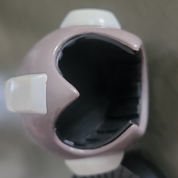 Megaman helmet with stand - Picture 6 of 6